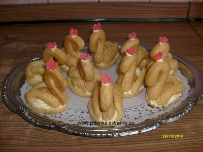 Kralovske labutě